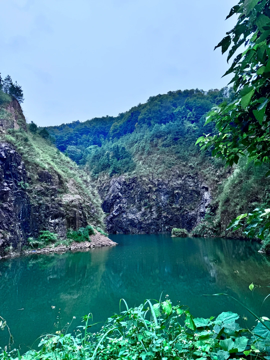 探险版‼️赣州竟藏着个“小九寨沟”🩵