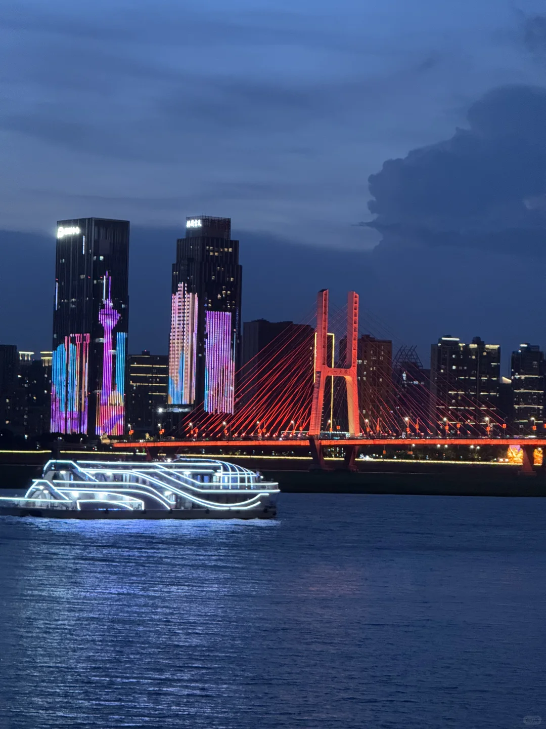 南昌一日游（夜晚版）旅游攻略