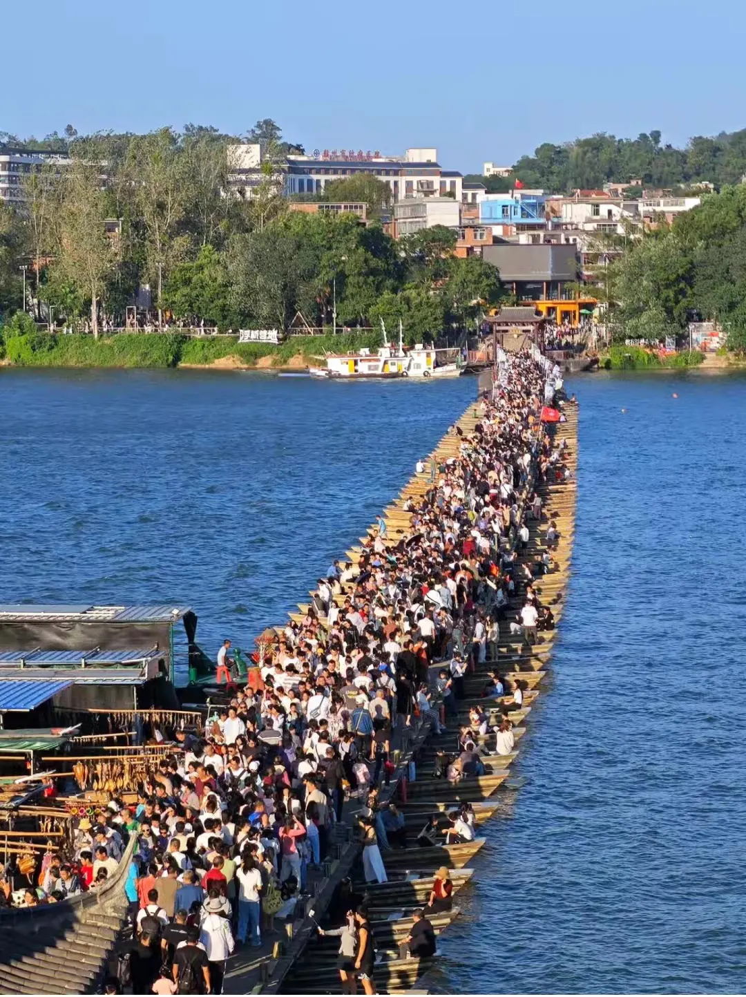 赣州，八百年风雨古浮桥、千年虔州古城墙、