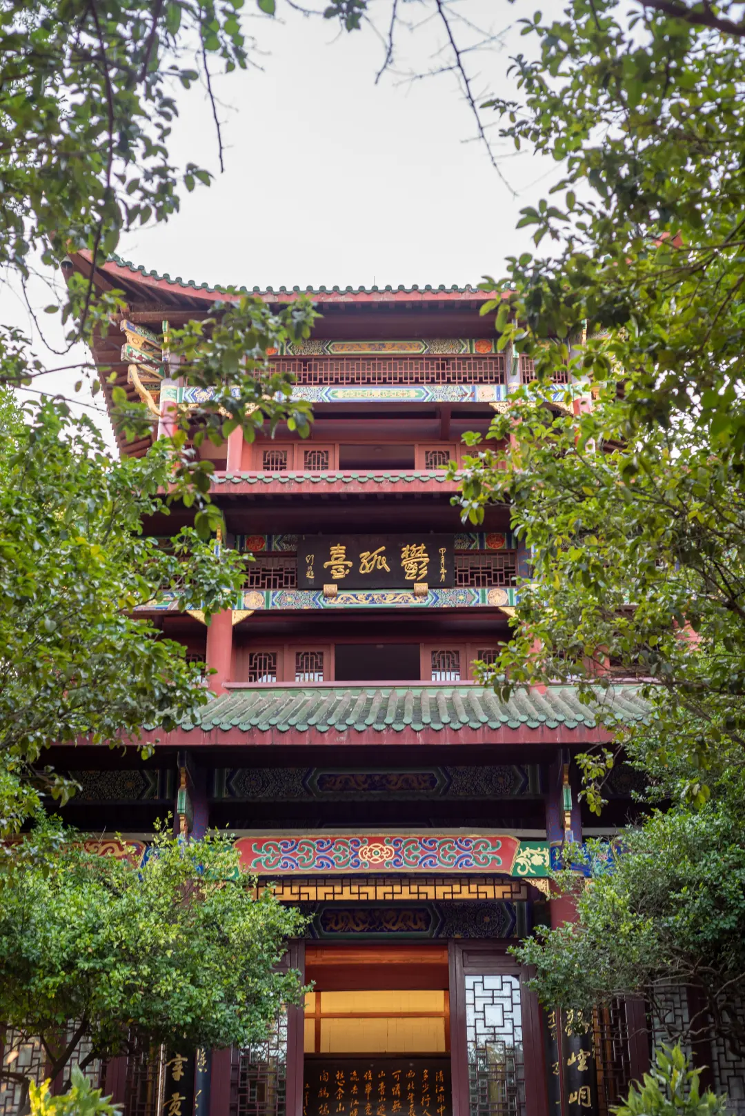 赣州，八百年风雨古浮桥、千年虔州古城墙、