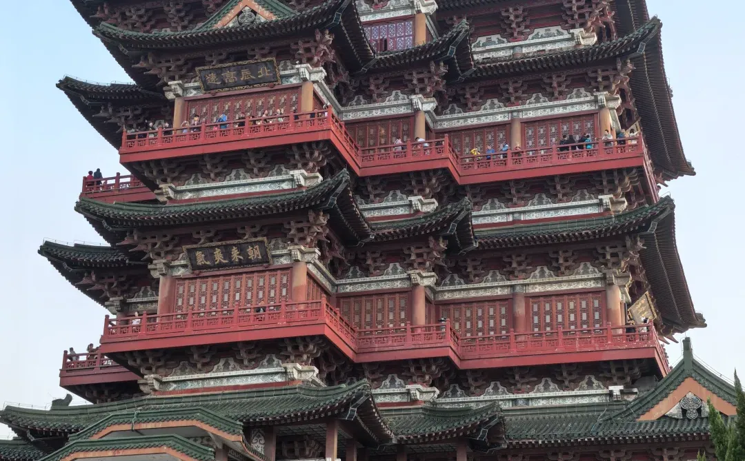 终于登上滕王阁了