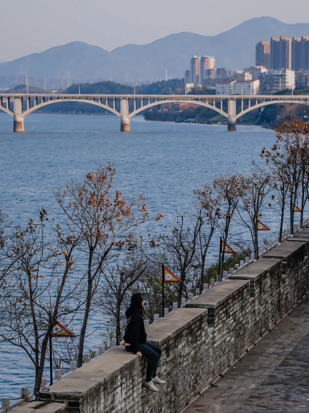 总要去趟浮桥🛶感受属于赣州的独特浪漫