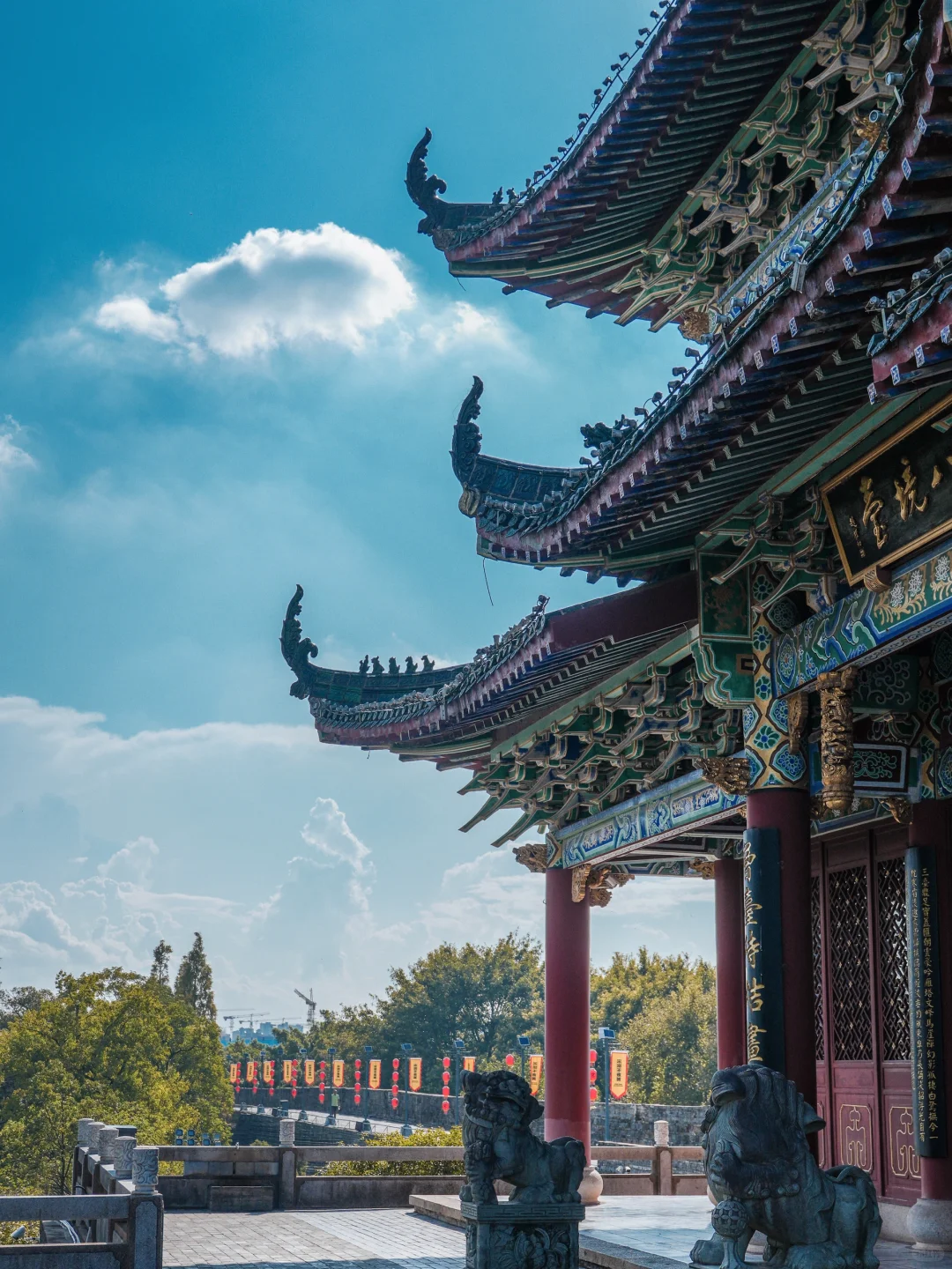 以为滕王阁很美了，直到我到了赣州八境台