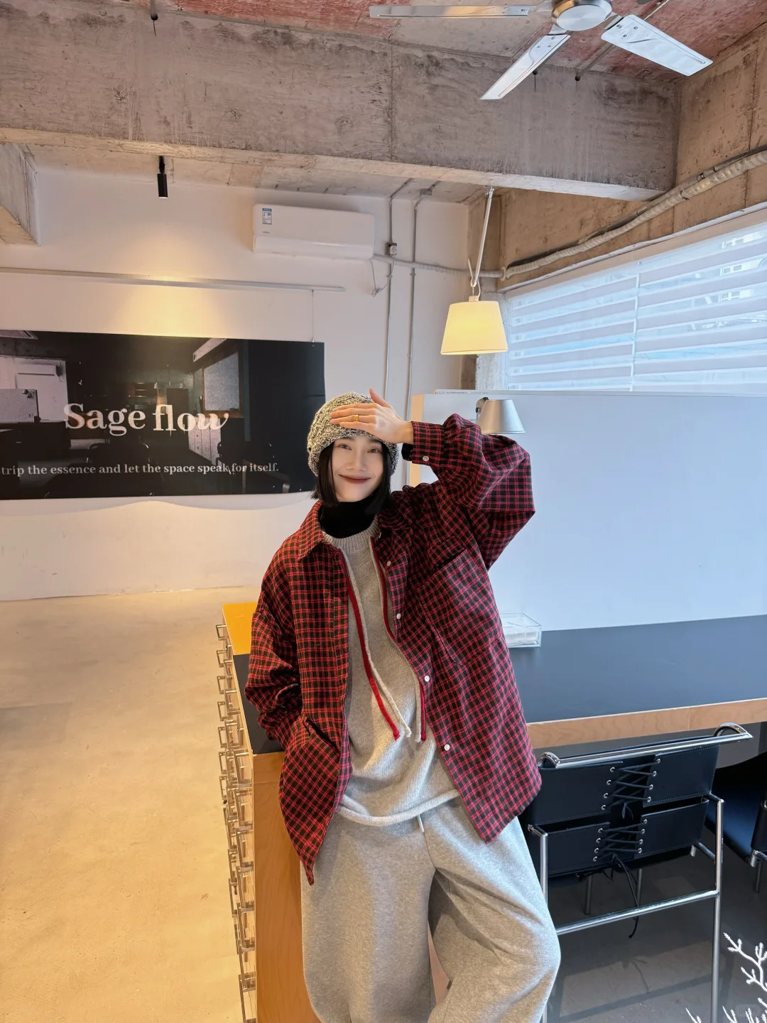 赣州｜班味咖啡厅打卡灰调穿搭