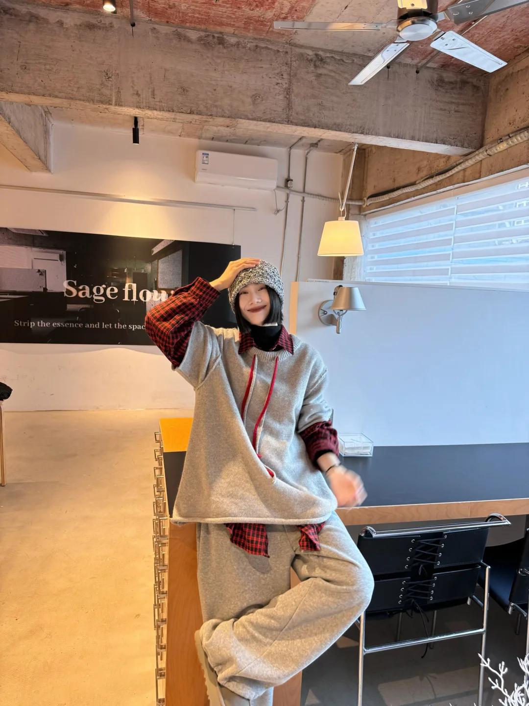 赣州｜班味咖啡厅打卡灰调穿搭