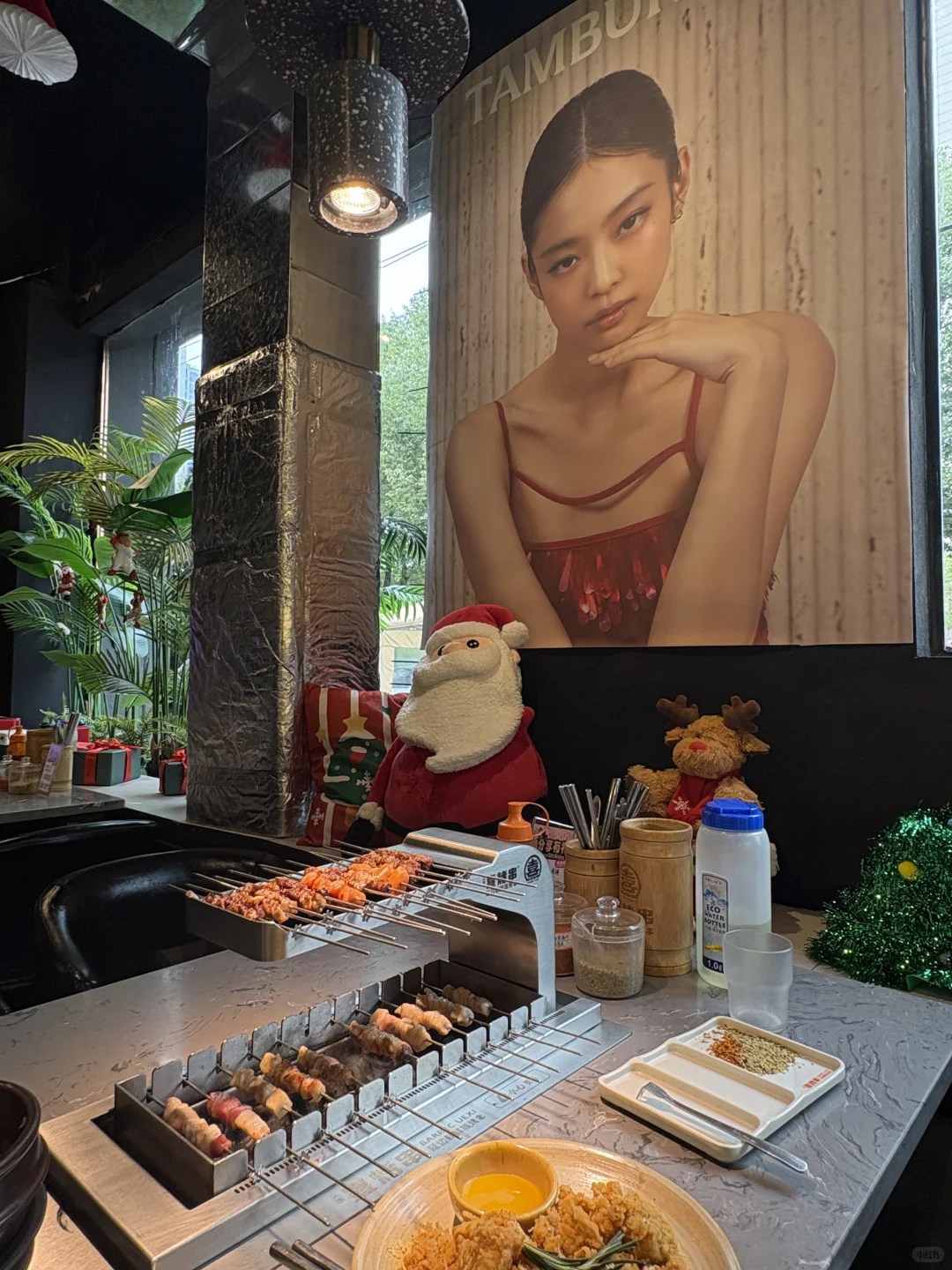 抚州｜烤串店都已经带着满满的圣诞气息