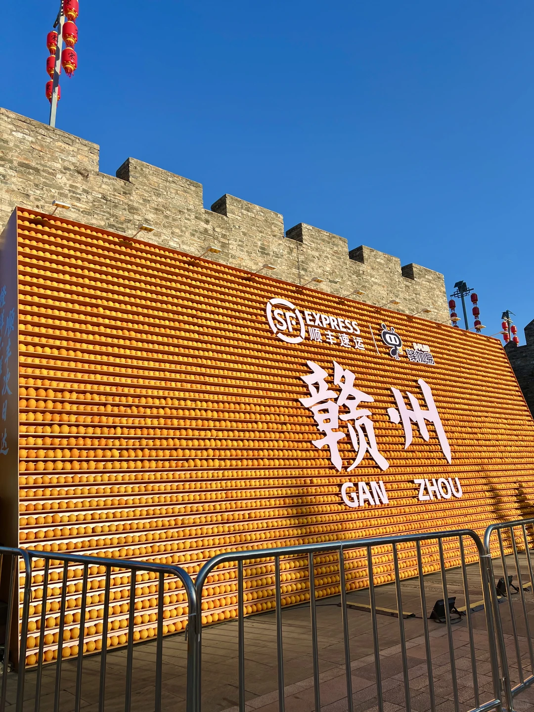 爆款打卡！赣州这座“脐橙墙”甜到犯规🍊✨