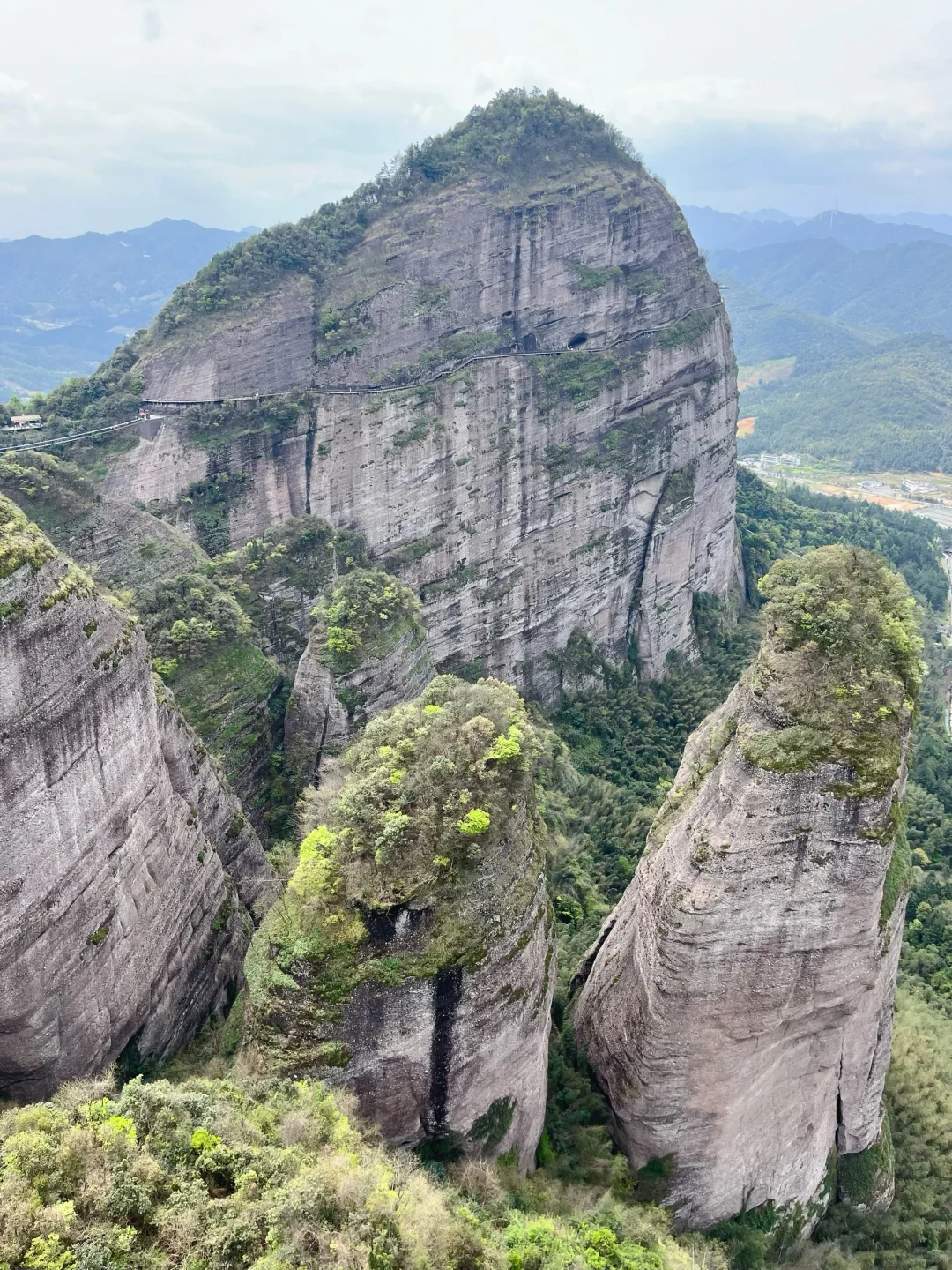 「答应我，一定要爬一次这里」