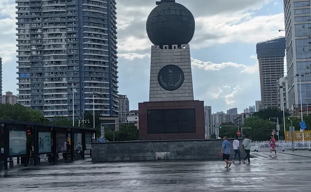 赣州站，到了📢