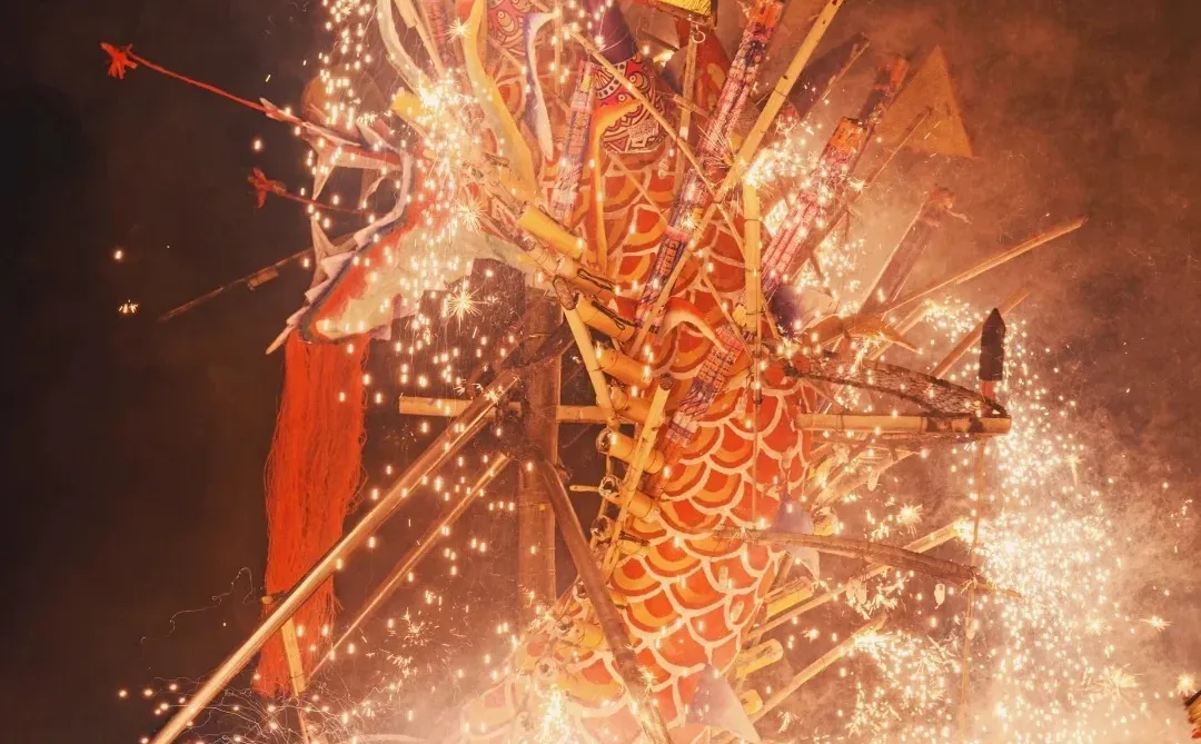 重磅！非遗烧火龙要登陆赣州七鲤啦！