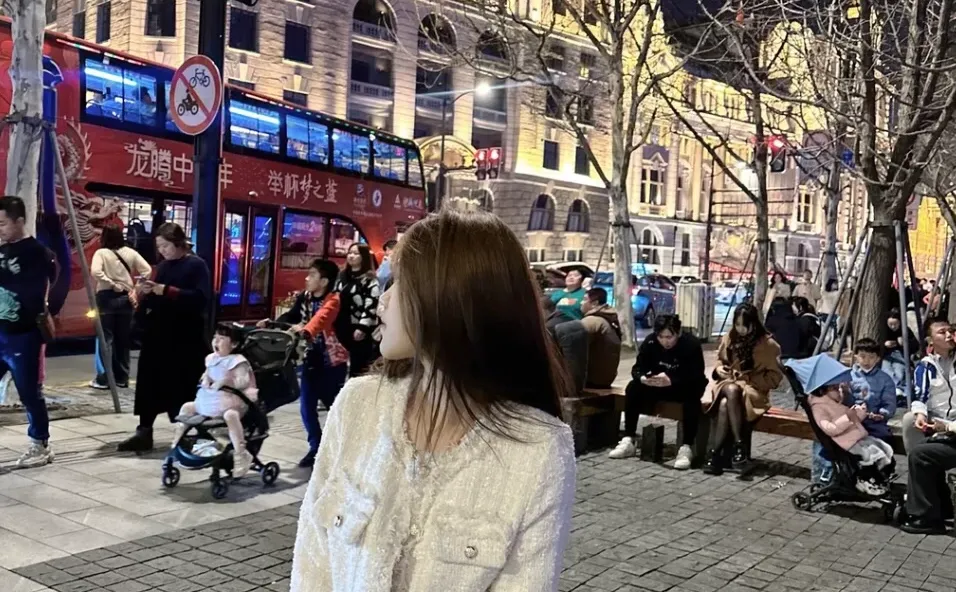 风里已经有了冬天的味道