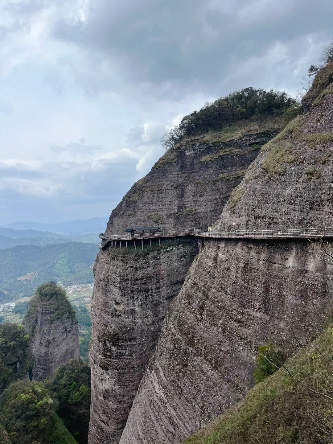 「答应我，一定要爬一次这里」