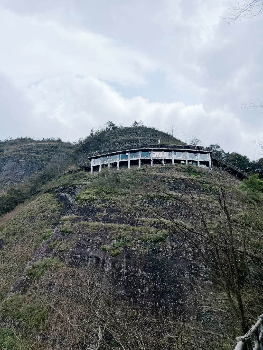 「答应我，一定要爬一次这里」