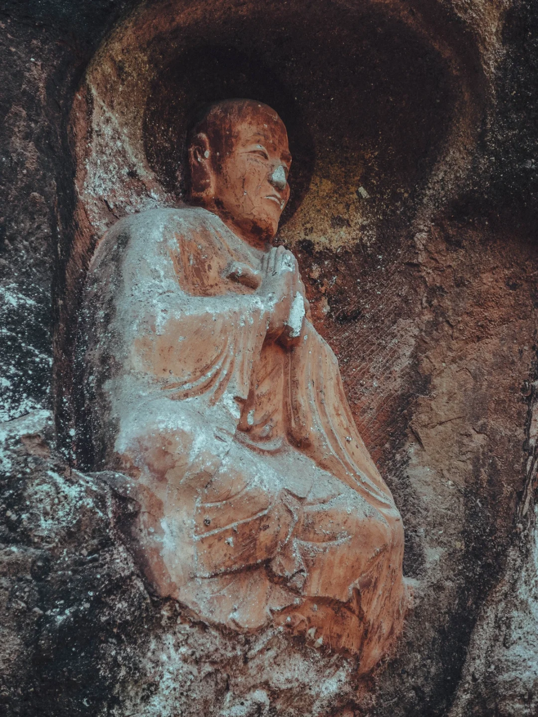 Here is赣州 | 通天岩石窟-有点震撼的美