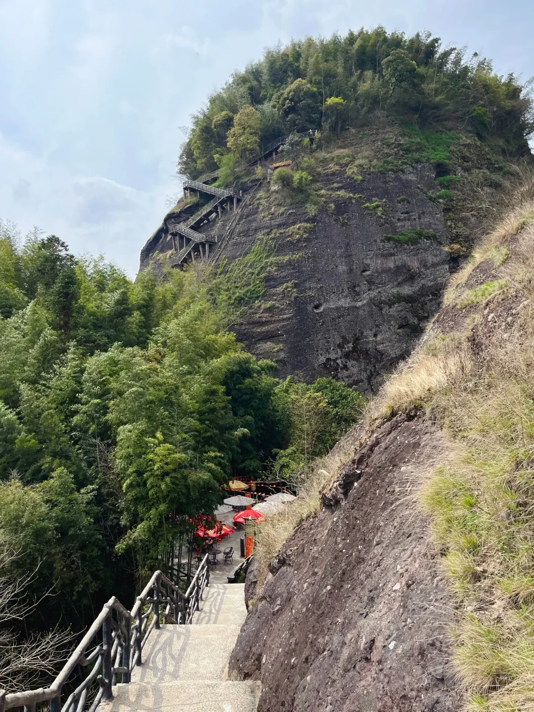 「答应我，一定要爬一次这里」