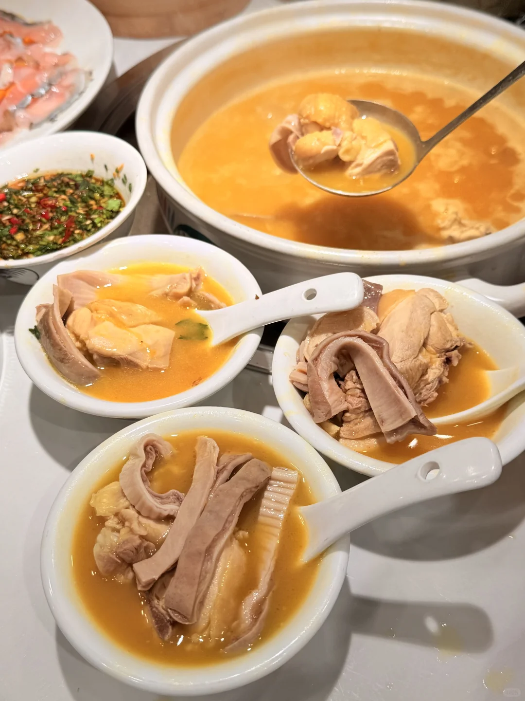 赣州晚上九点！会带好朋友来吃的。。。