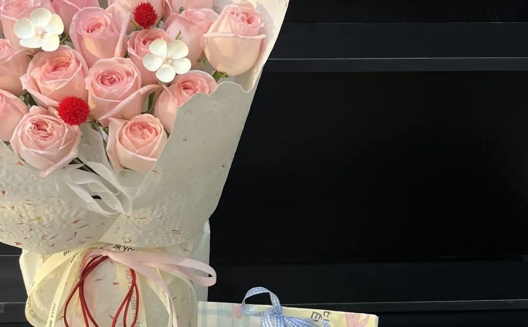 抚州花店、粉色系花束、抚州花店、抚州花店