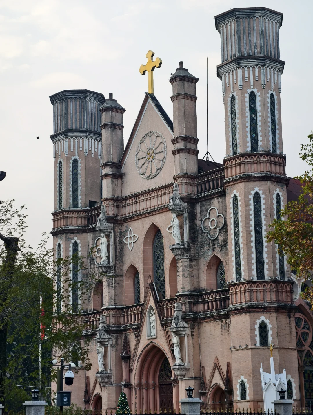 📍江西有座被誉为全国第三大天主教堂