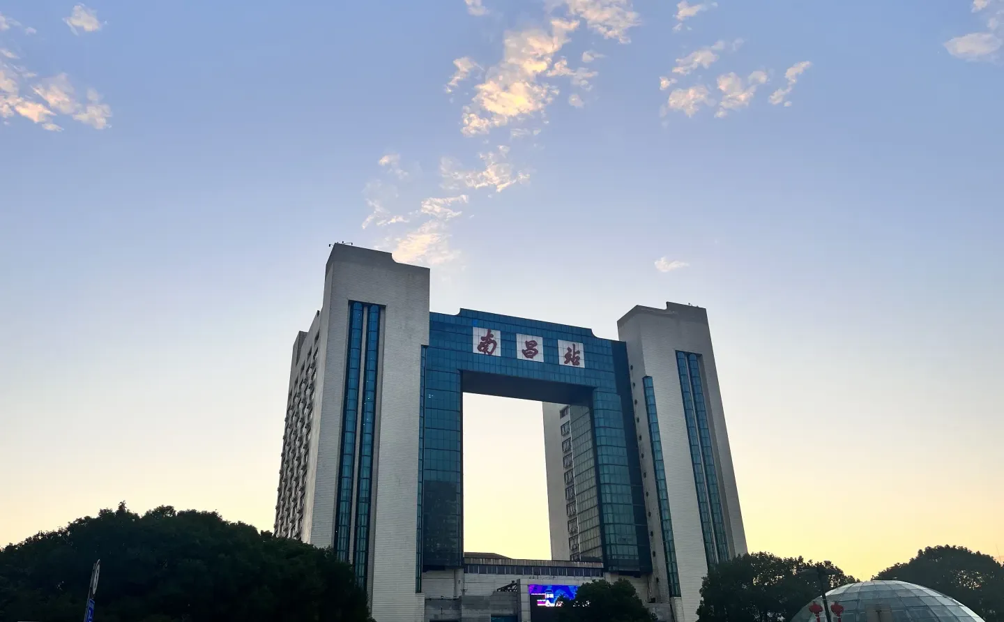 见过早晨6点的南昌啦