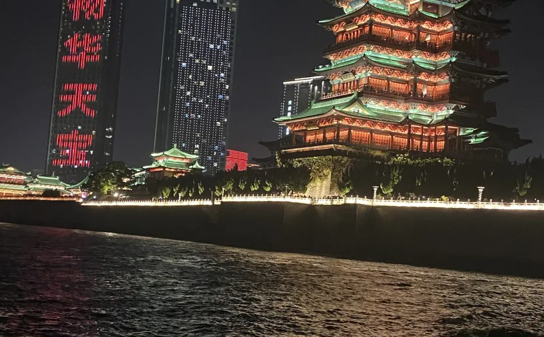 滕王阁夜景