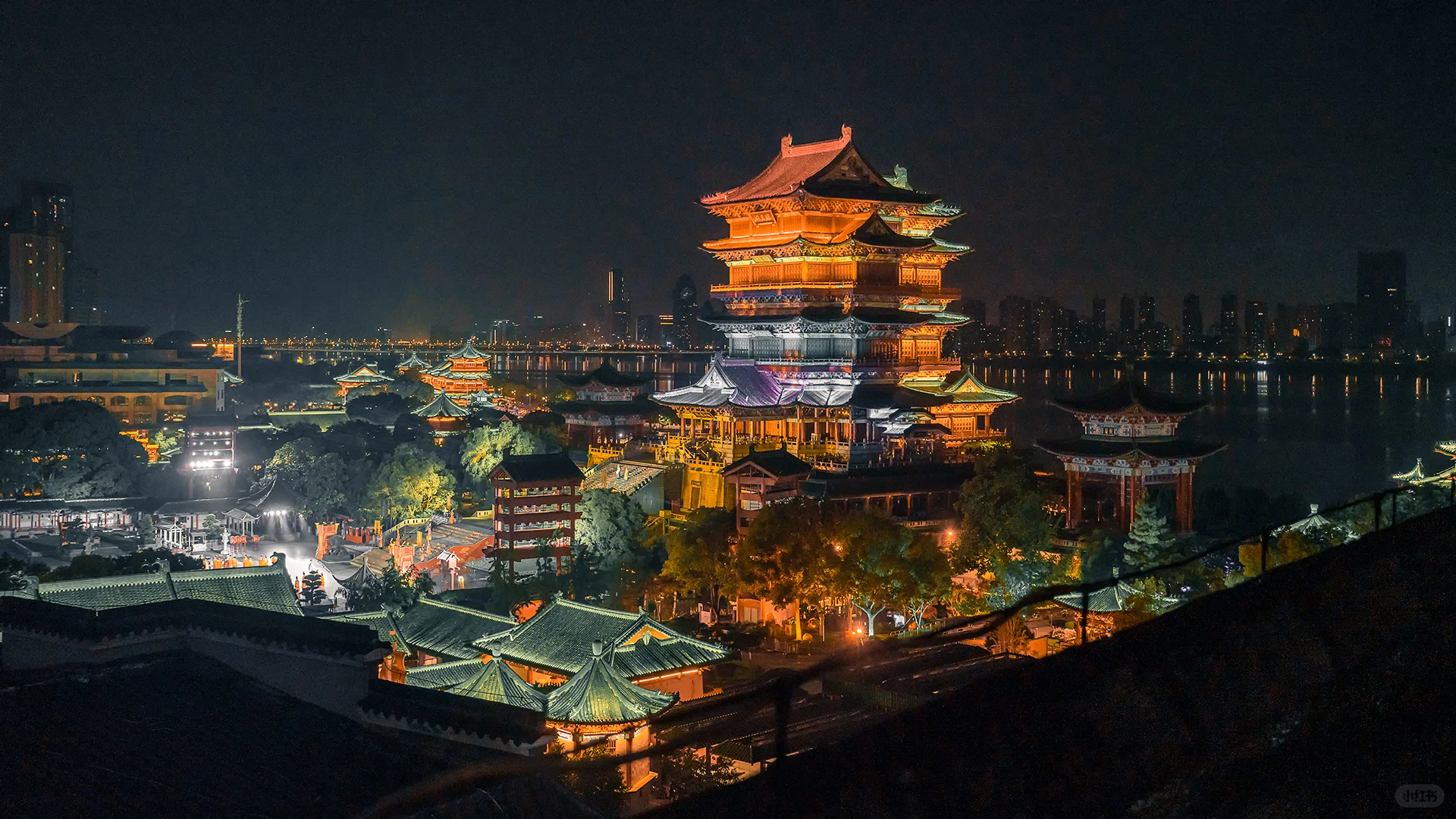 这个机位码住啦！ 想看看大家拍的滕王阁