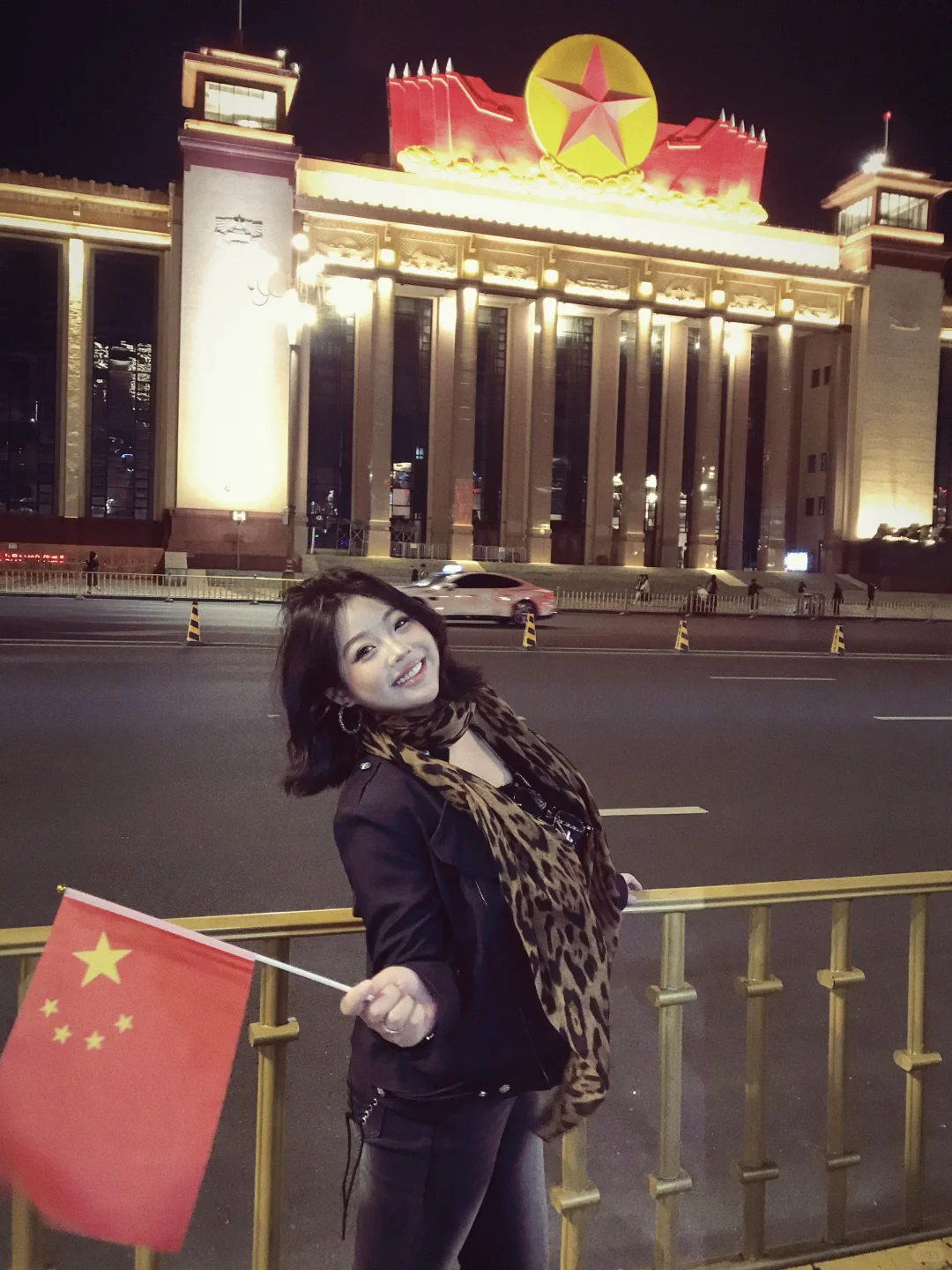 来八一广场增加磁场啦 📷