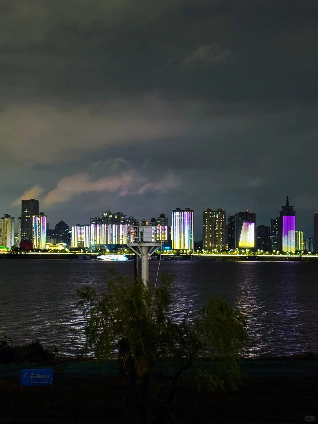 夜南昌｜美好的赣江夜景