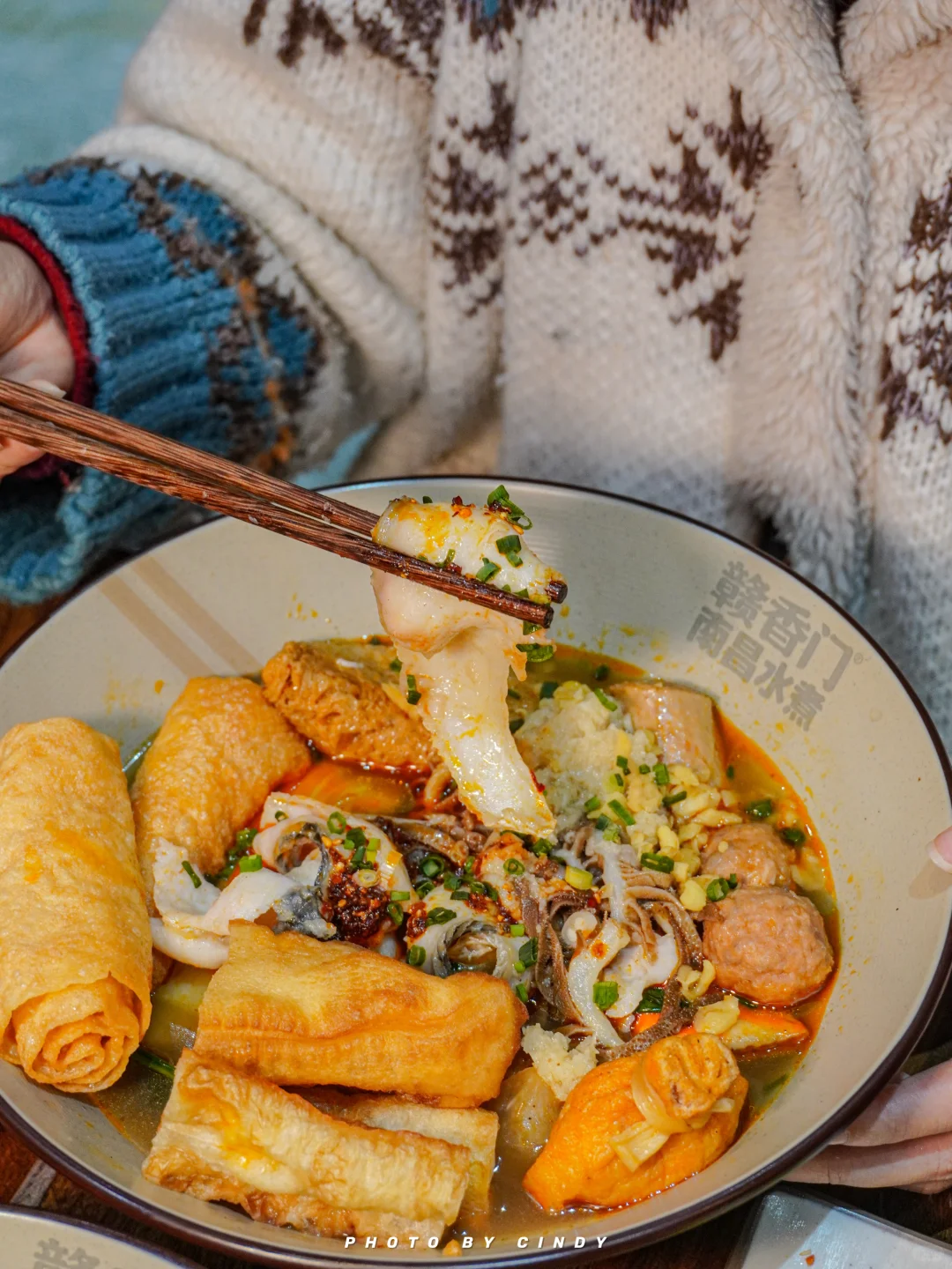 杭州首家南昌水煮炸串双绝！一口魂穿南昌街