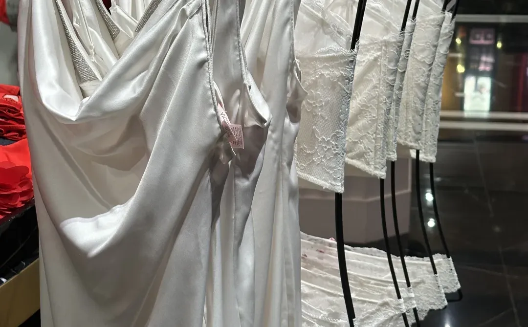 南昌维秘女孩集合！万象城新店开业福利炸场