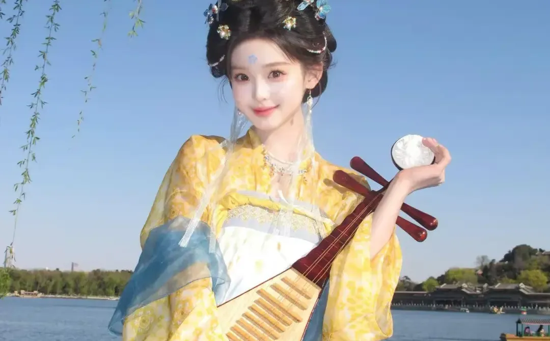 南昌citywalk🛶汉服初体验有被惊艳到‼️