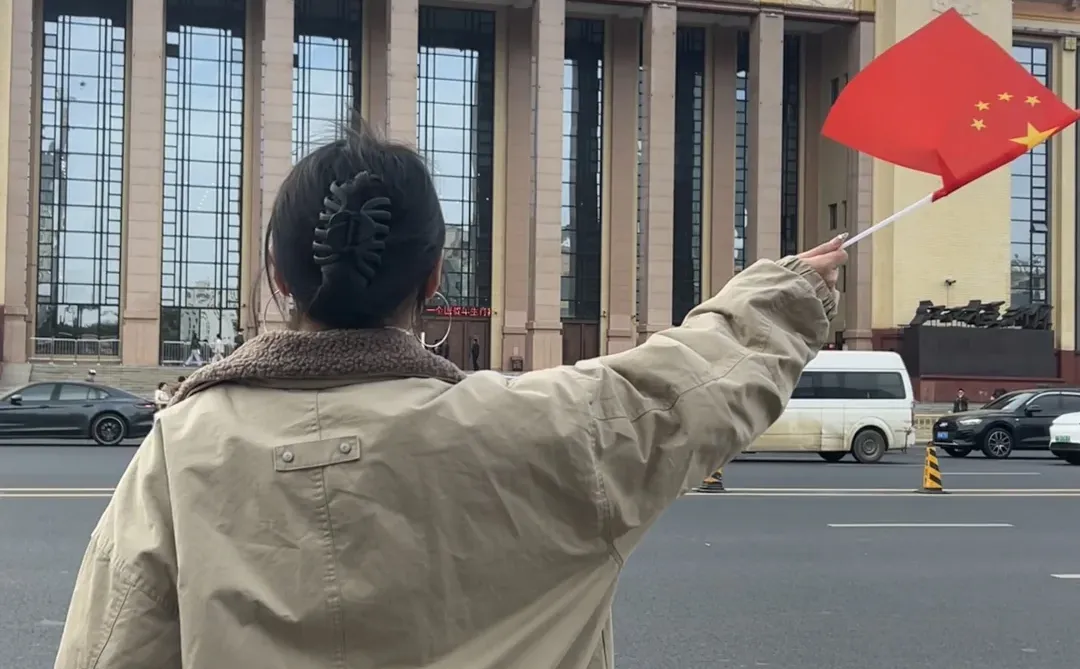 📍𝐍𝐚𝐧 𝐂𝐡𝐚𝐧𝐠去南昌拍照这样穿