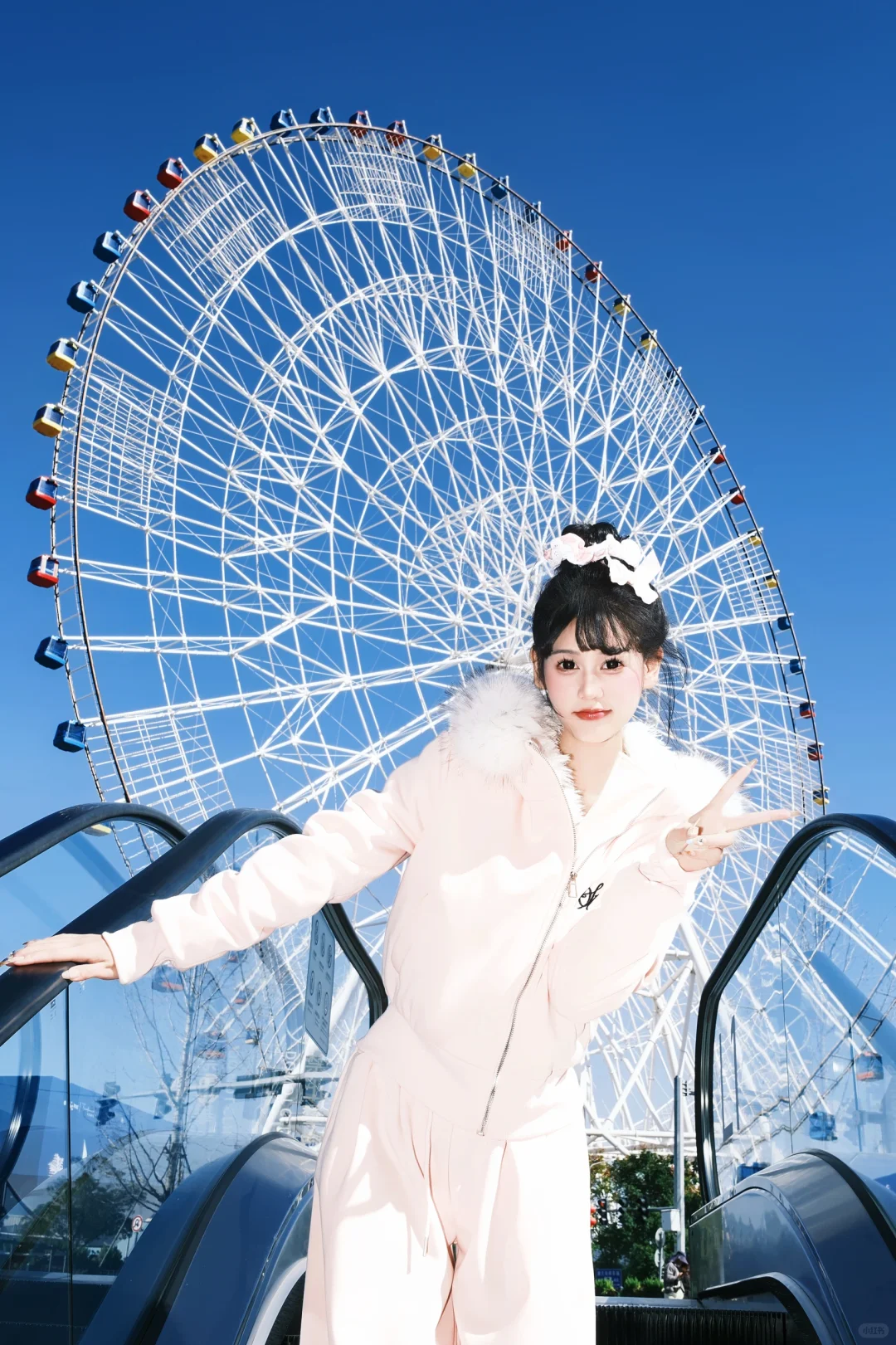 南昌之星摩天轮拍照现状。。能劝一个是一个