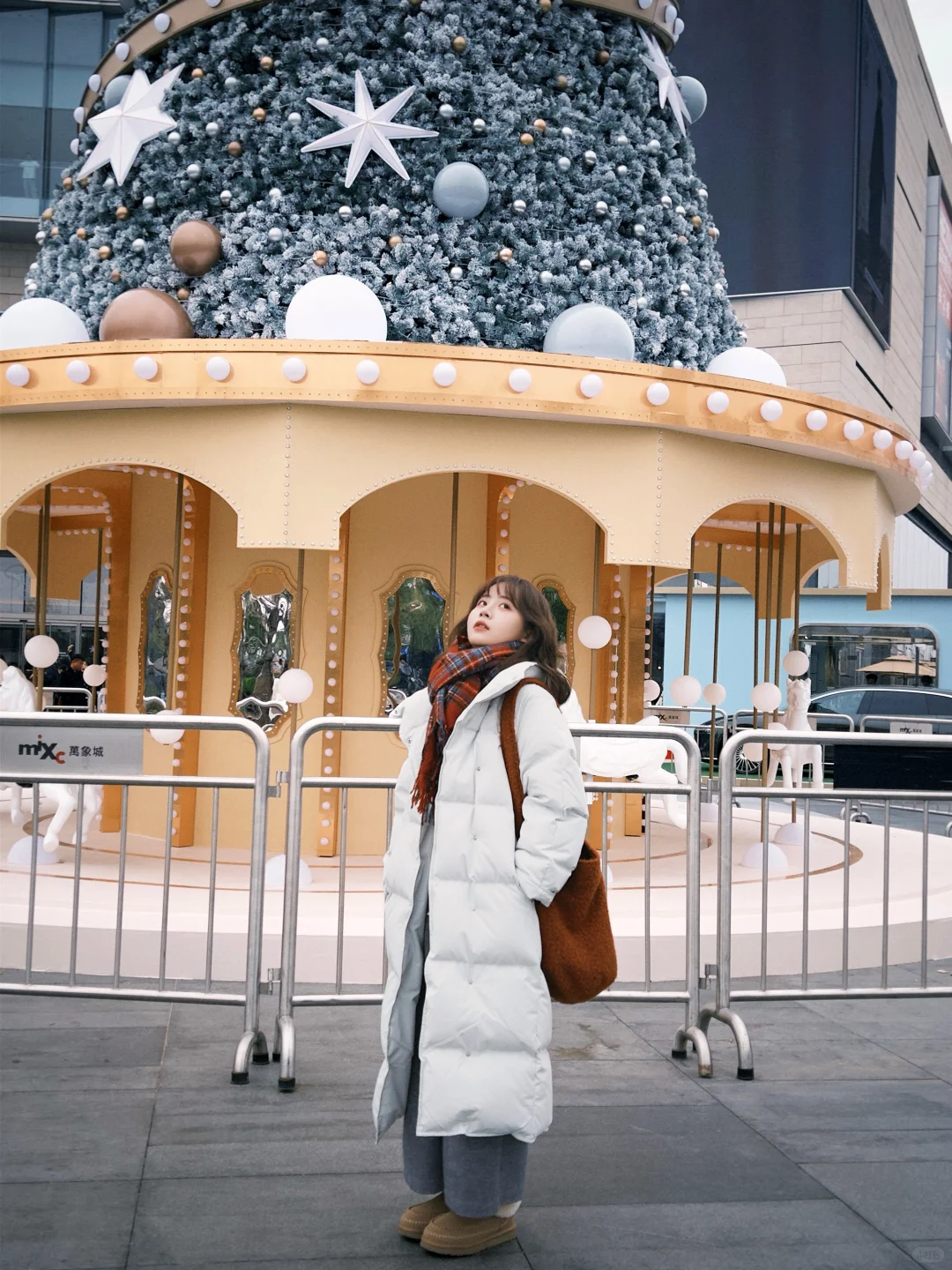 八一广场🇨🇳 生在红旗下