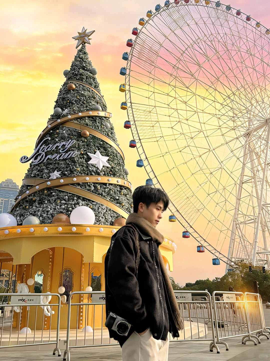 🎡 南昌冬日限定：当圣诞树遇见「南昌之星」