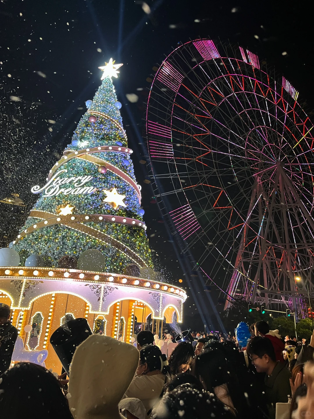 Live实况🎄南昌万象城直接把圣诞氛围拉满❄️