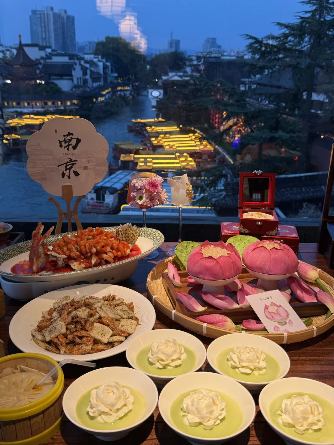 记住南京这个位置！！人均一百看秦淮夜景🌃