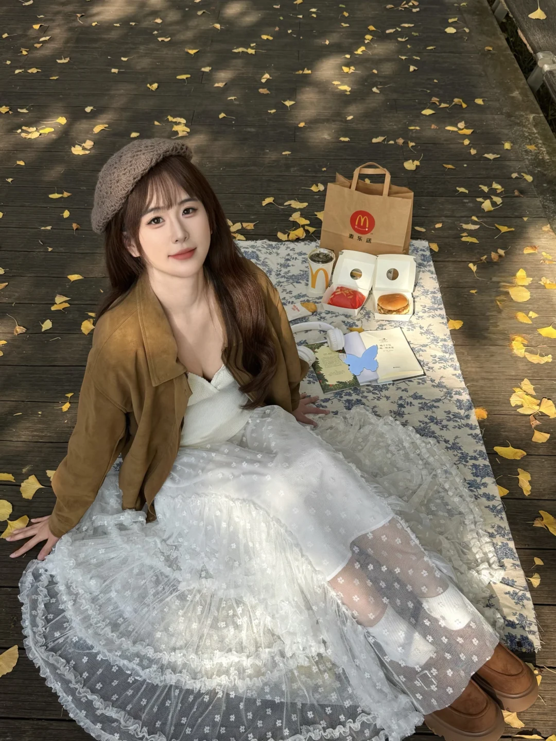 11.14实况！南京🈚️人银杏大道！！杀疯了。。。