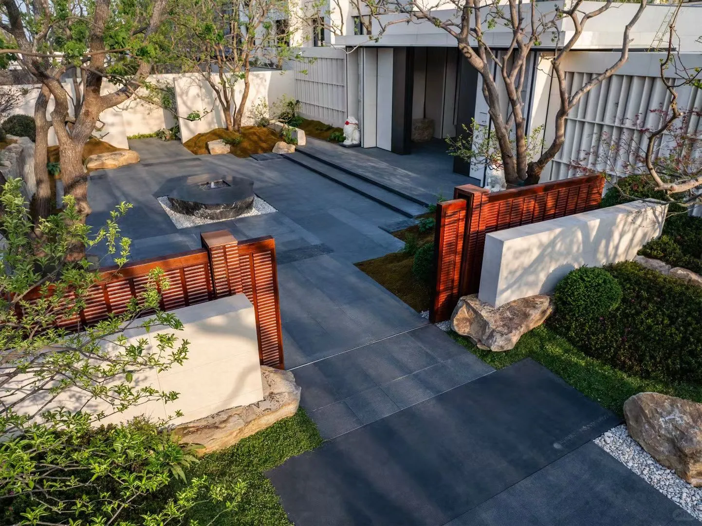 南京市中心紫金山旁，稀缺低密别墅