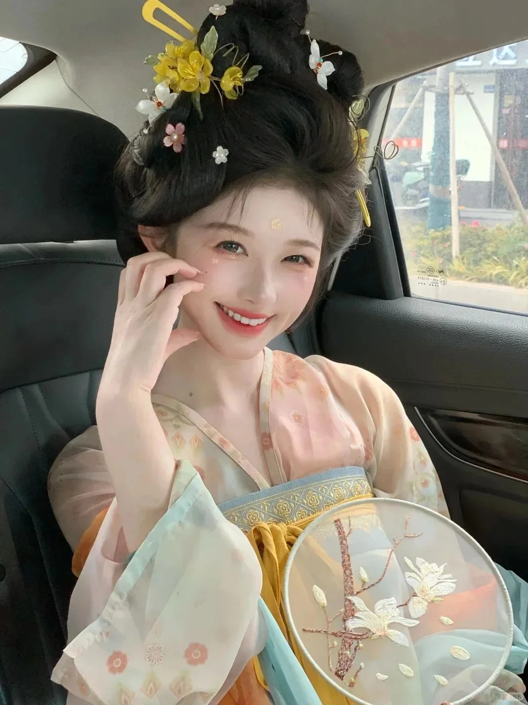 大家千万不要放过徐州这个小唐风汉服啊！！