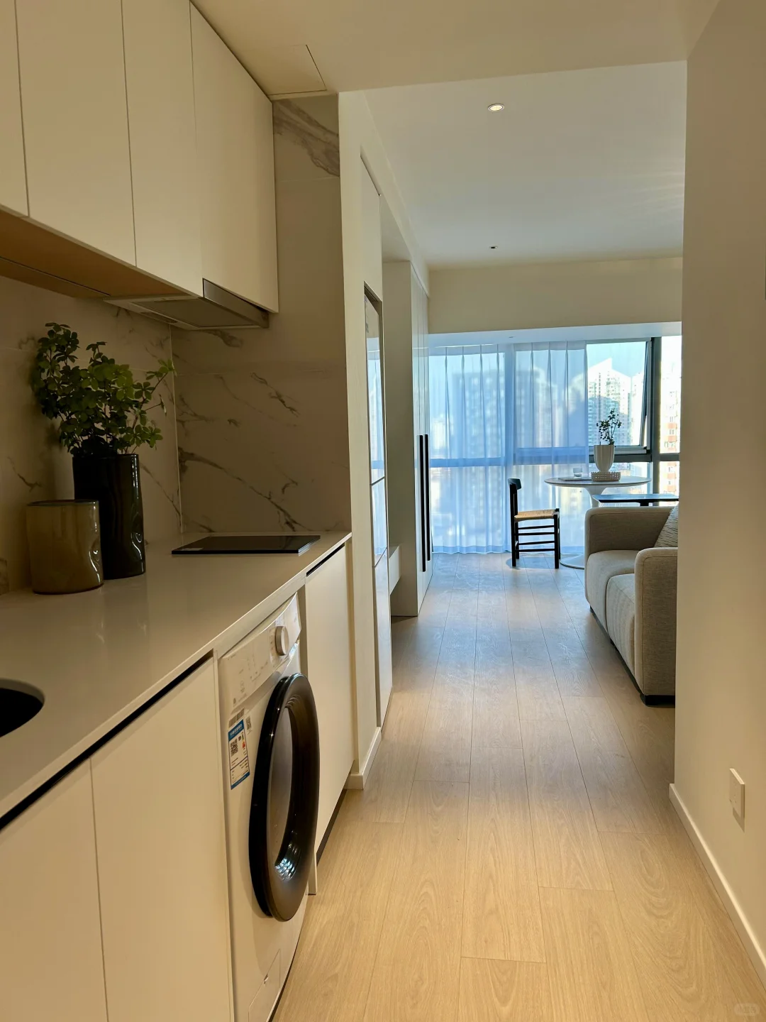 南京租房｜单间600一房一厅1080民用水电30天