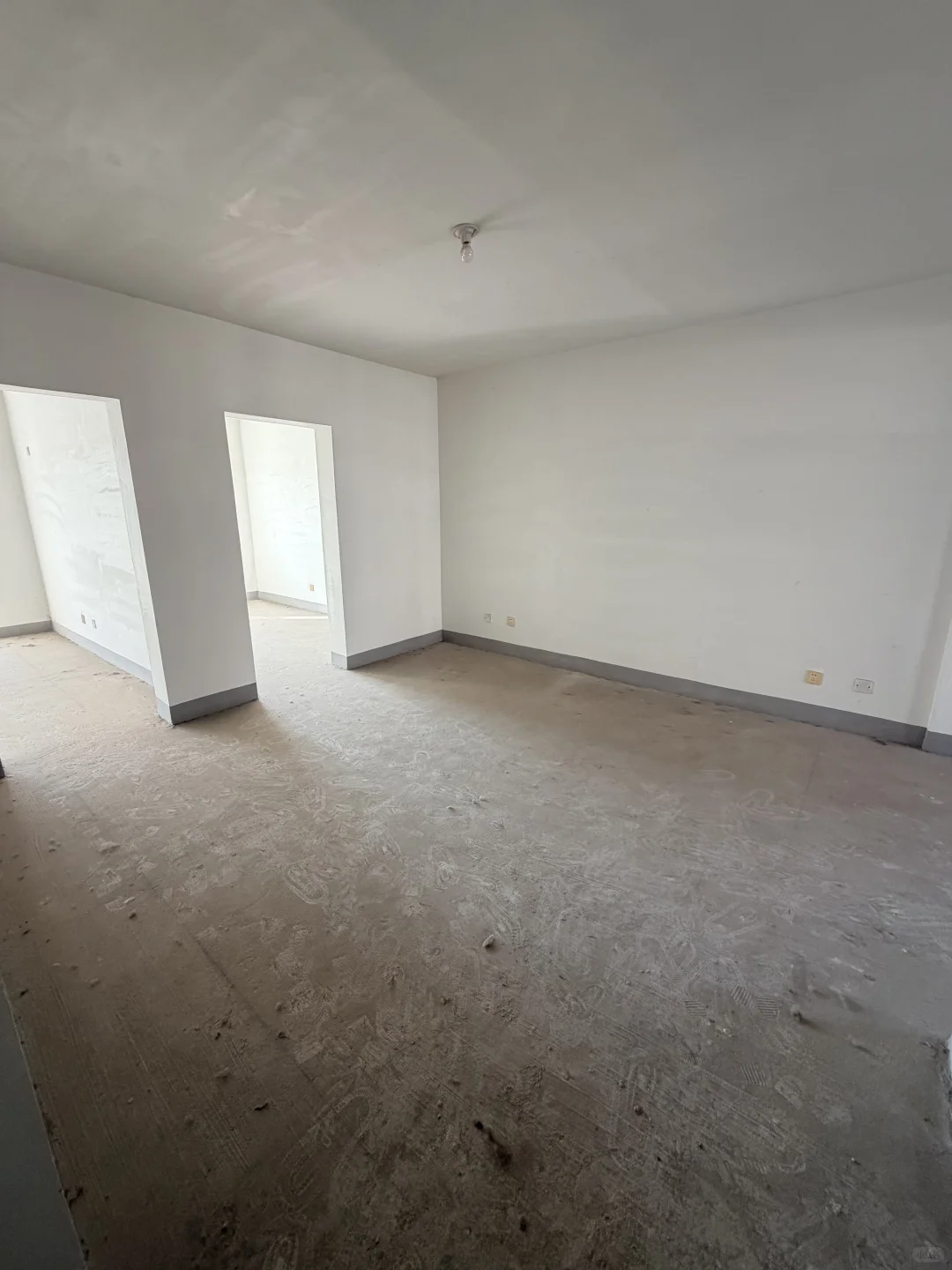 徐州毛坯房出租！便宜租！