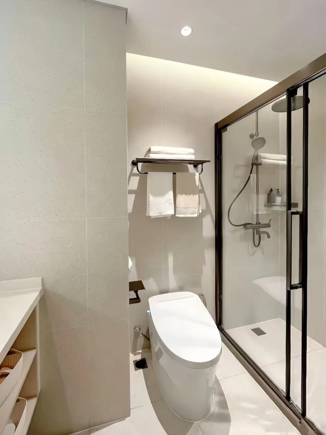 南京租房|新街口|一室最一厅1400|可短租月