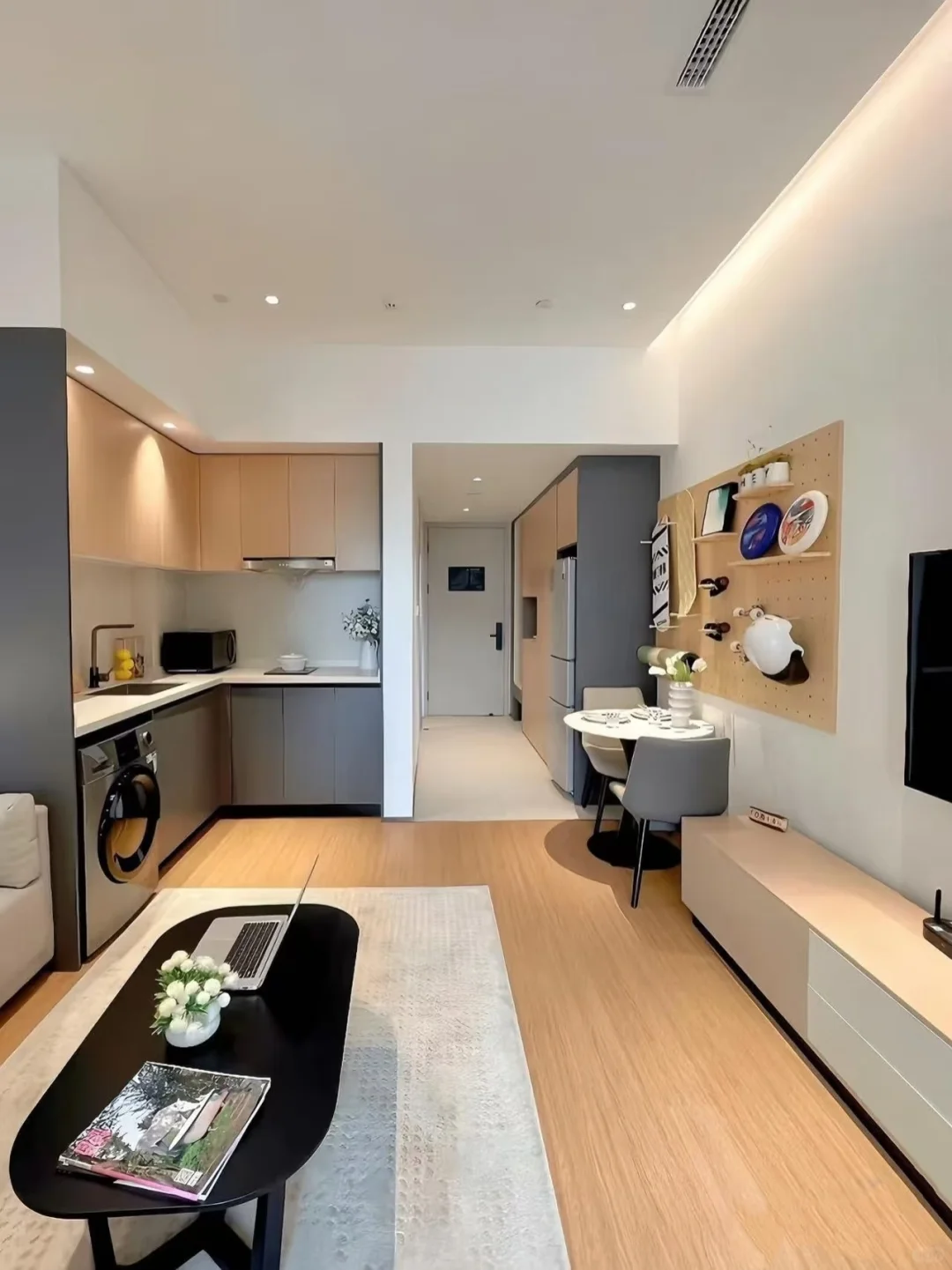 南京租房|新街口|一室最一厅1400|可短租月