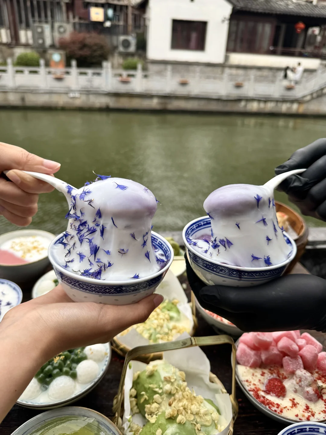 在南京，夫子庙，只要6.8一份！！！