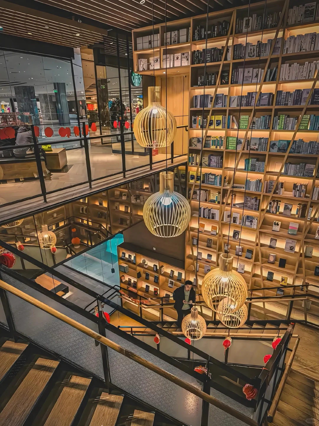 南京12个超出片的网红打卡点📸免费！