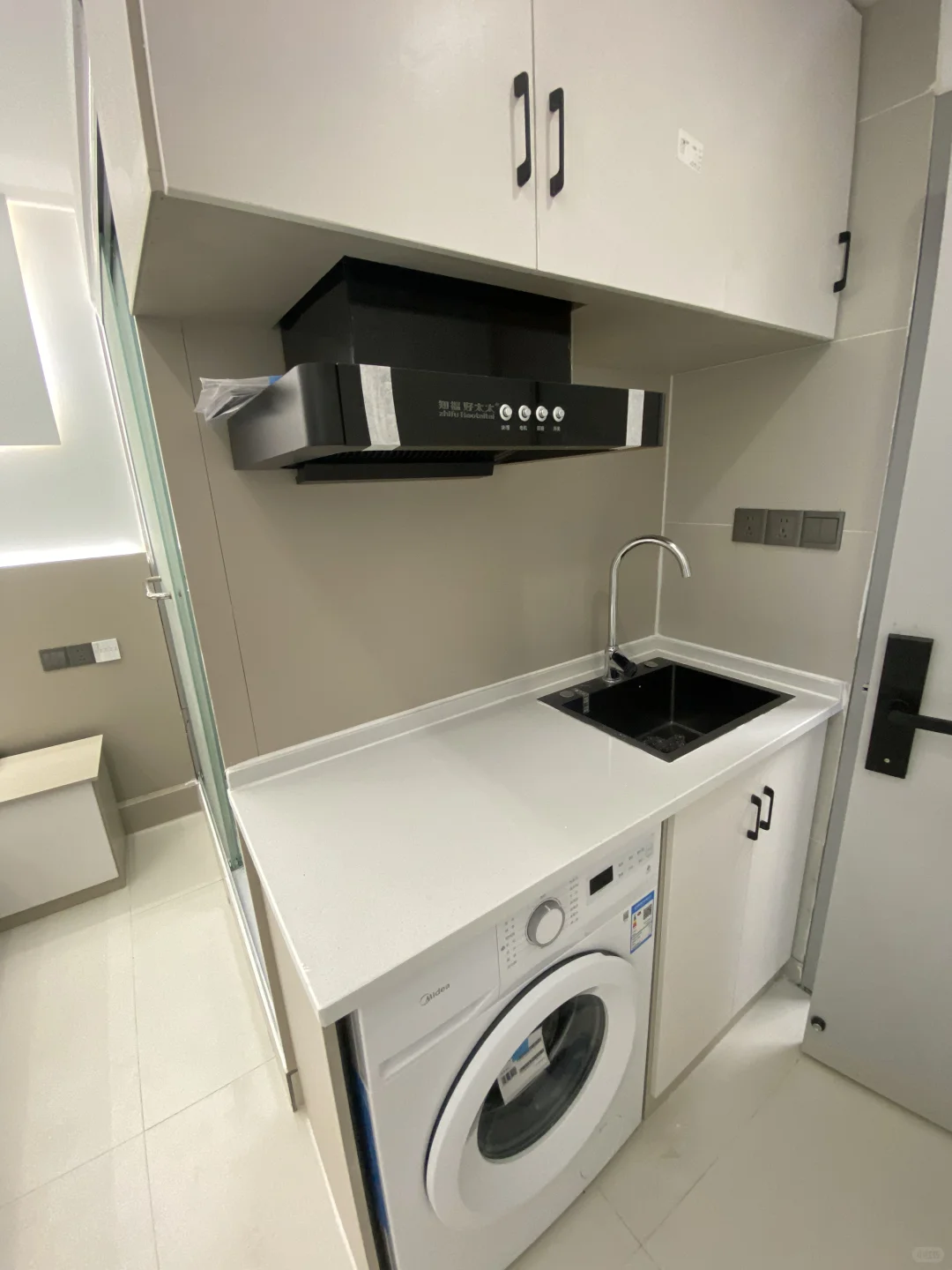 个人房子转租苏州吴中区精装一室一厅近地铁