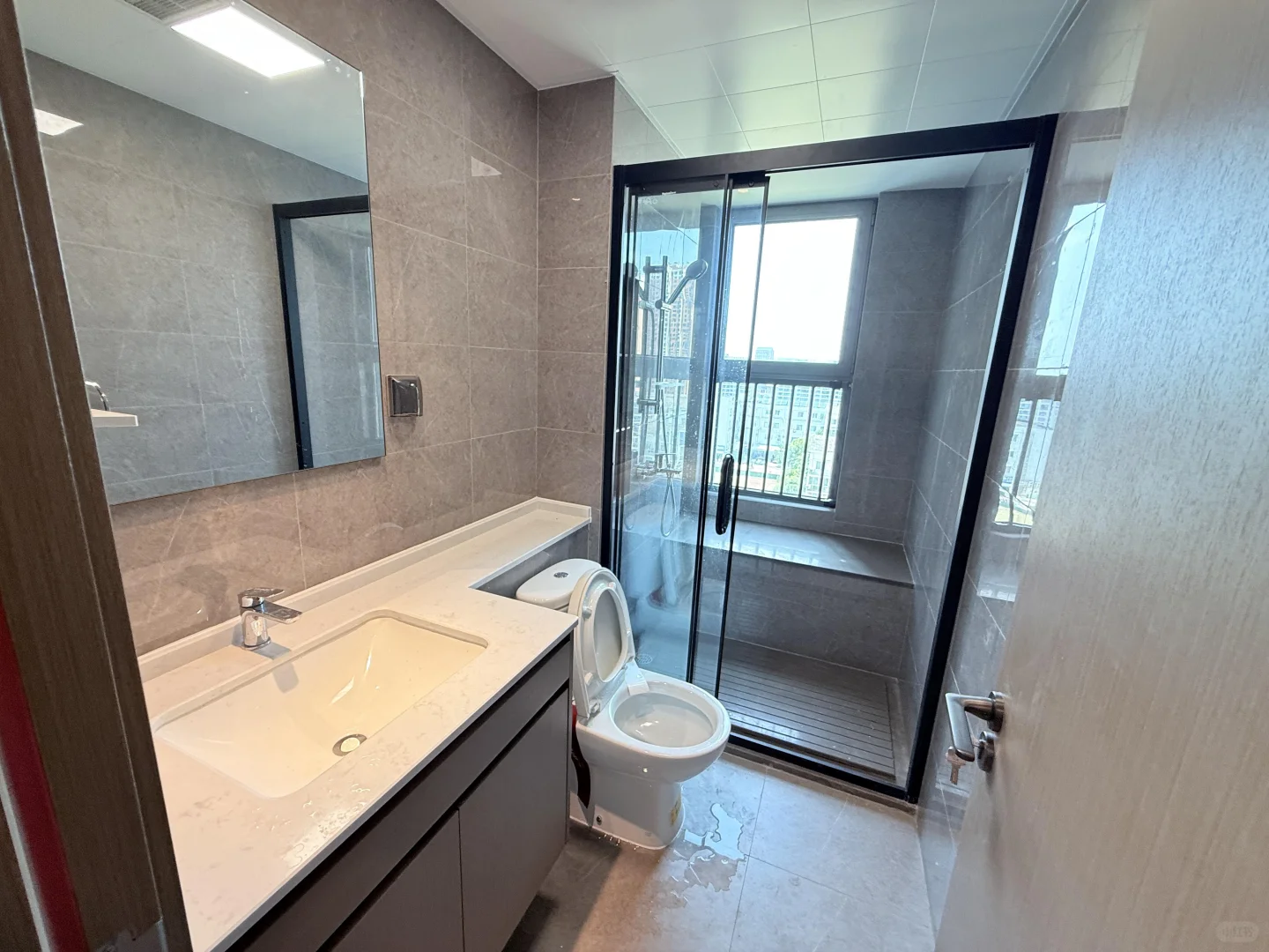 苏州独墅湖租房星越湖滨三房两厅两卫4200||