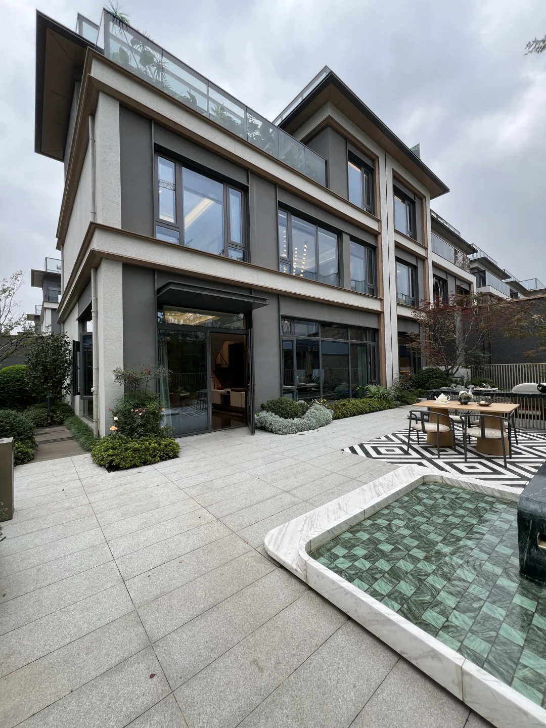 感谢苏州，29岁买到相城别墅330w 带双花园