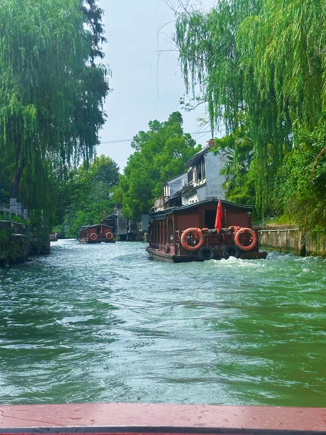 在苏州的诗词里，寻一场烟雨行舟🍃