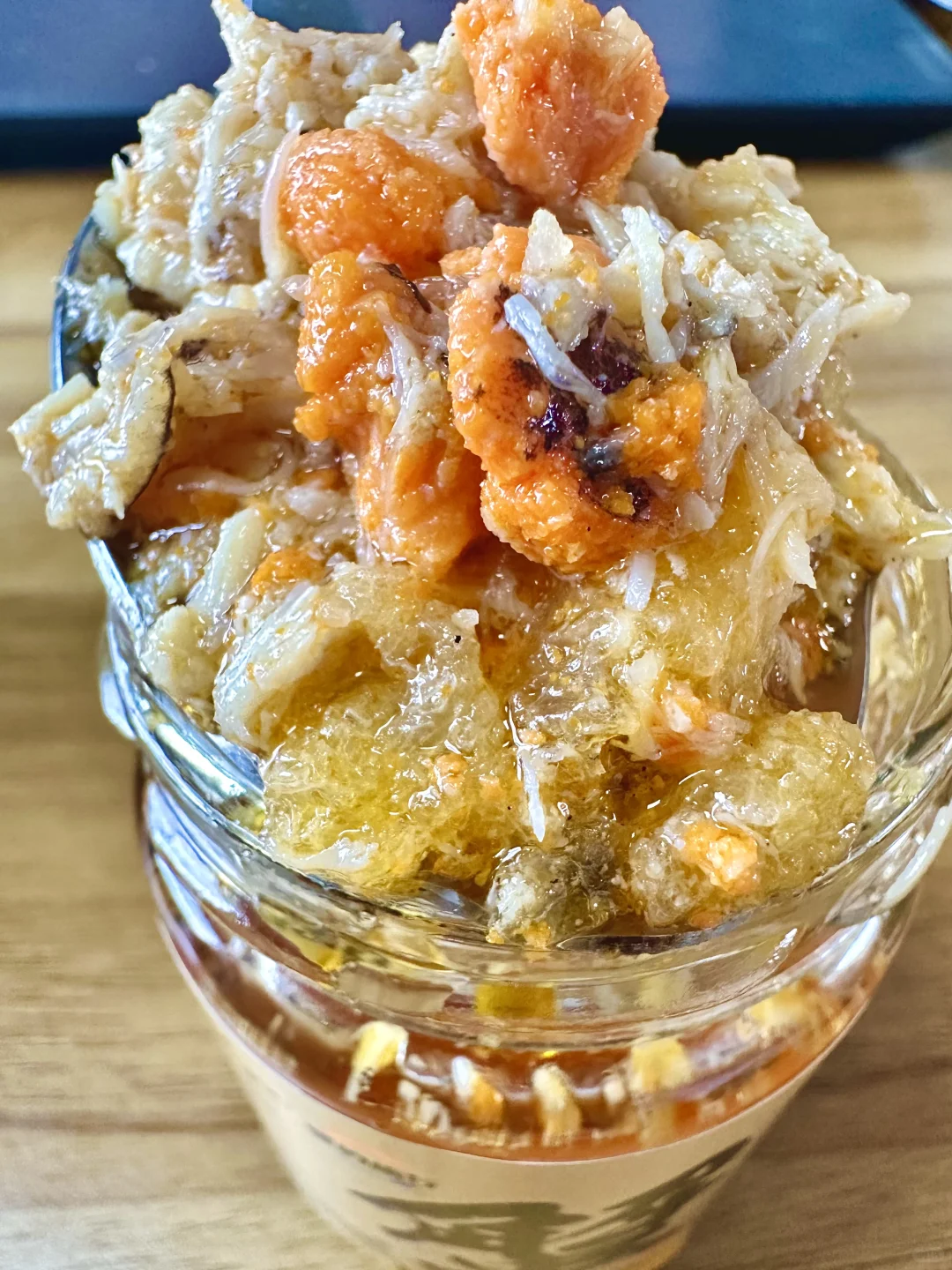 公蟹党永远可以相信苏州的蟹黄酱！